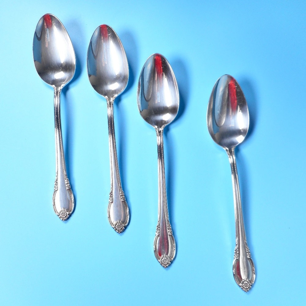 4 Rogers 1847 IS Remembrance Place Oval Soup Spoon Set Silver Plated 7 3/8"